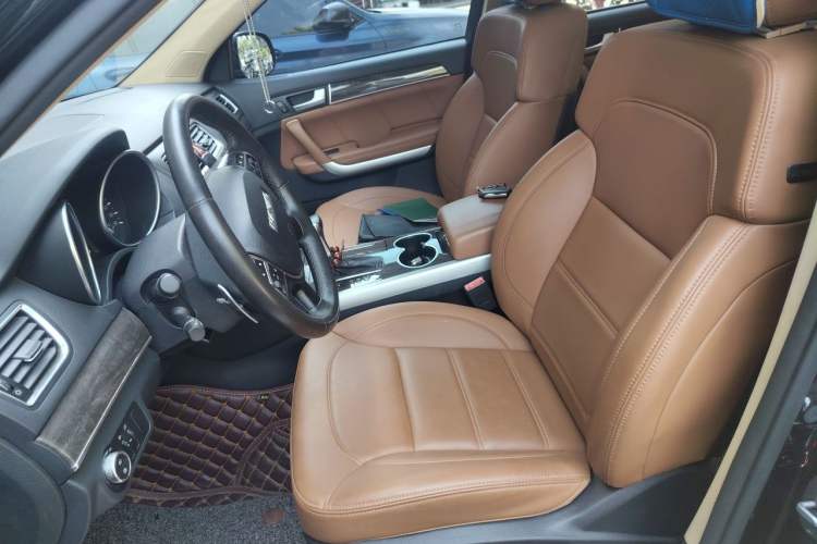 Used Haval H8 2015 2.0T Two-Wheel Drive Comfort Version Left Front Seat