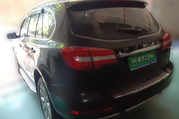 Used Haval H8 2015 2.0T Two-Wheel-Drive Luxury Version Rear Left 45 Deg