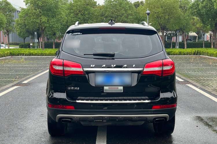 Used Haval H8 2015 2.0T Two-Wheel-Drive Luxury Version Rear