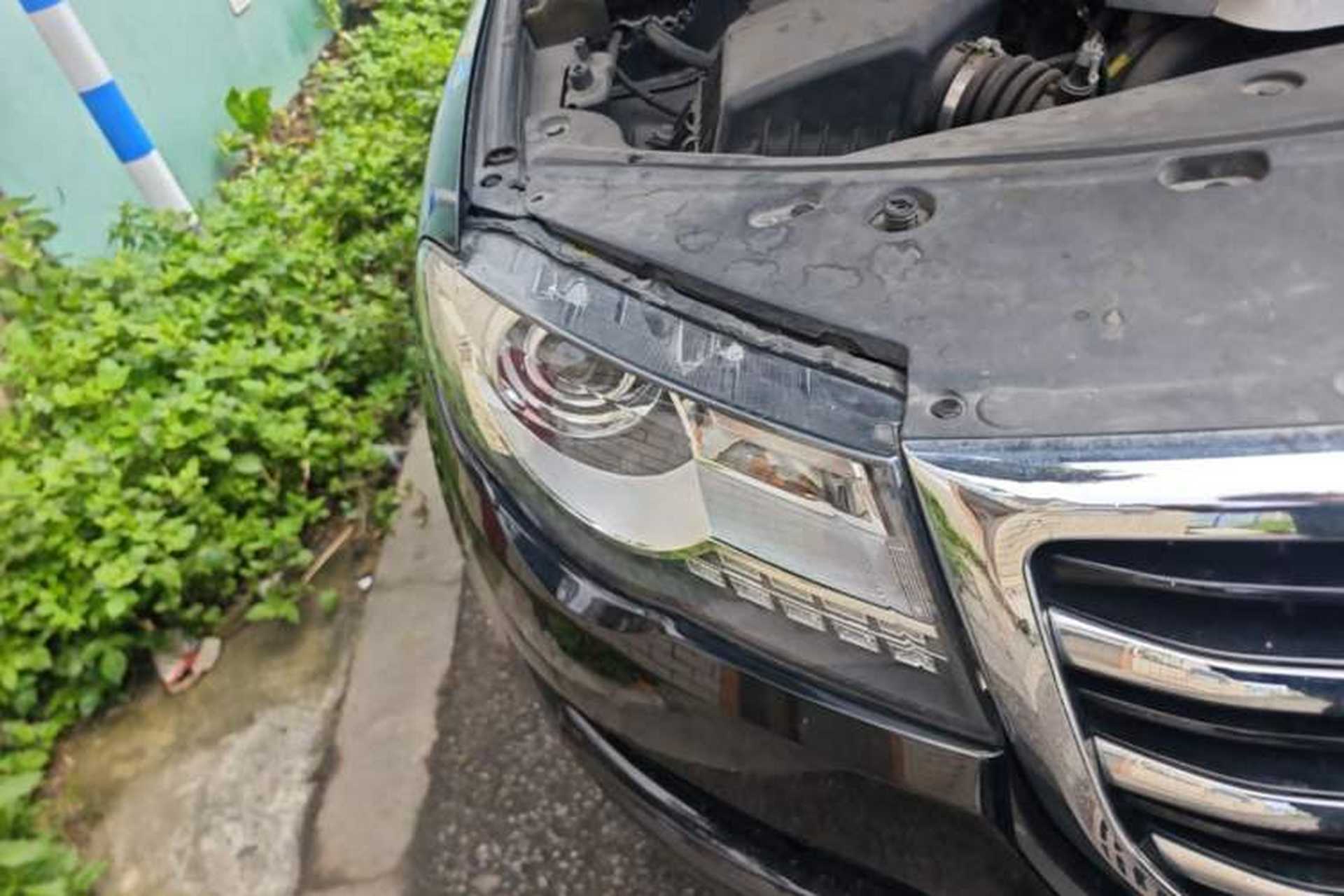 Used Haval H8 2015 2.0T Two-Wheel Drive Comfort Version Right Front Headlight