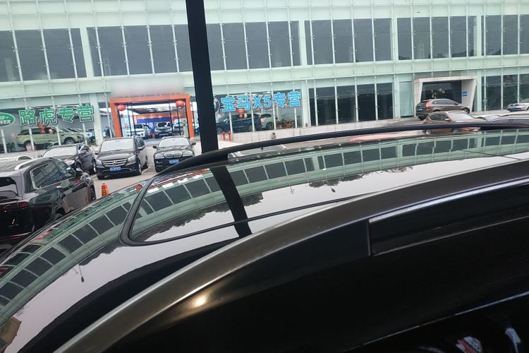Used Haval H8 2015 2.0T Two-Wheel Drive Comfort Version Roof