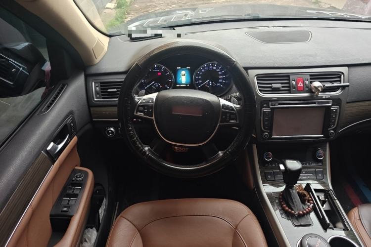 Used Haval H8 2015 2.0T Two-Wheel-Drive Standard Version Steering Wheel