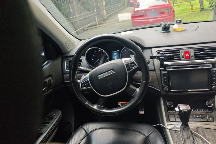 Used Haval H8 2015 2.0T Two-Wheel-Drive Standard Version Steering Wheel