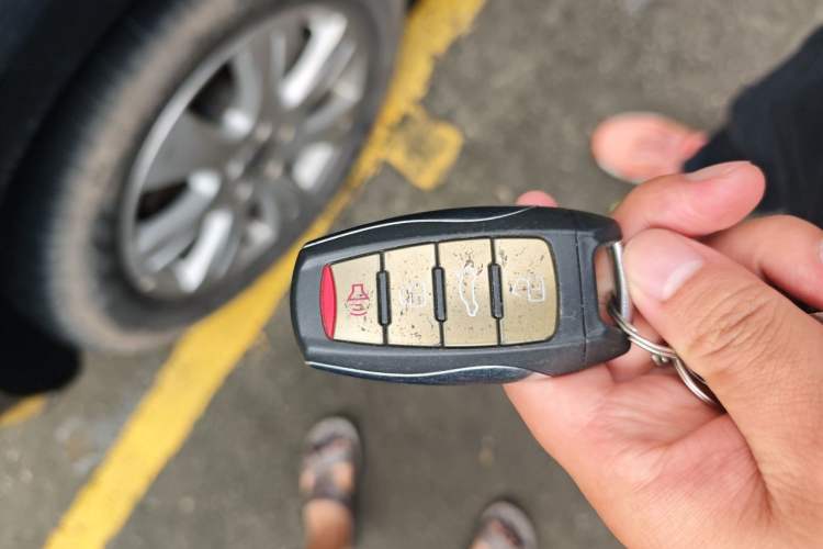 Used Haval H8 2015 2.0T Two-Wheel-Drive Standard Version Vehicle Key