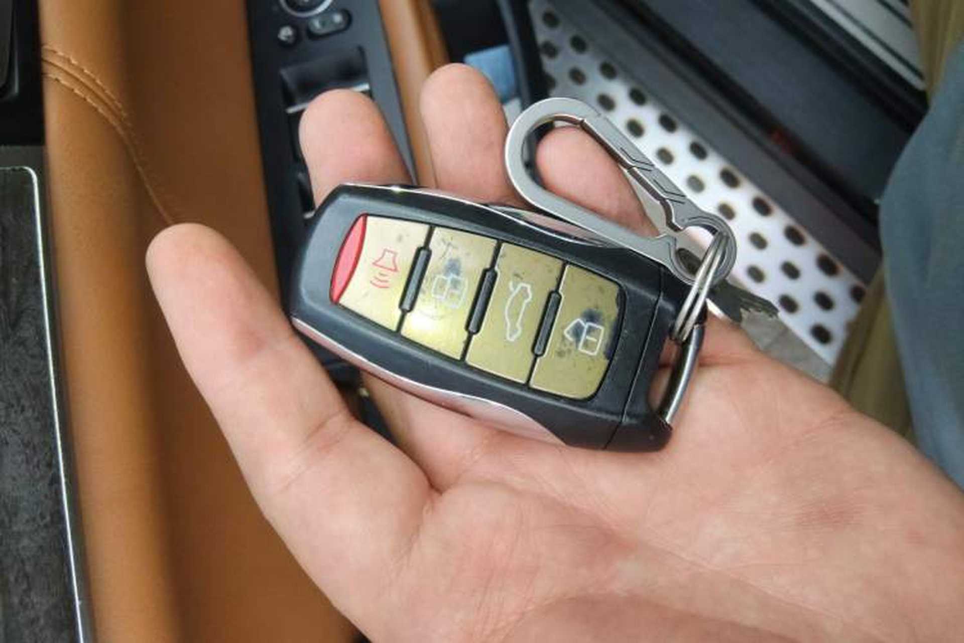Used Haval H8 2015 2.0T Two-Wheel Drive Comfort Version Vehicle Key