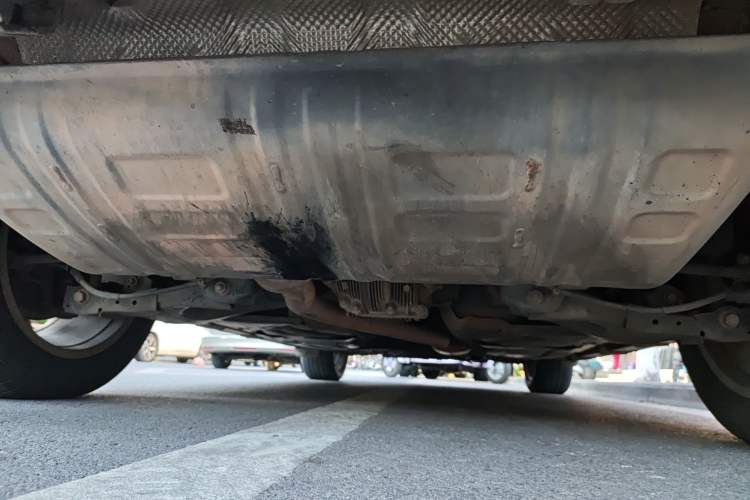 Used Haval H8 2015 2.0T Two-Wheel Drive Comfort Version Chassis Rear
