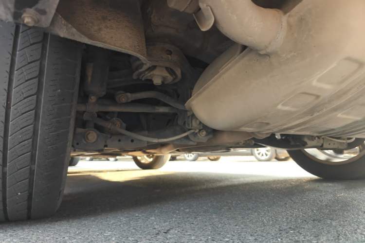 Used Haval H8 2015 2.0T Two-Wheel-Drive Elite Version Chassis Rear Left