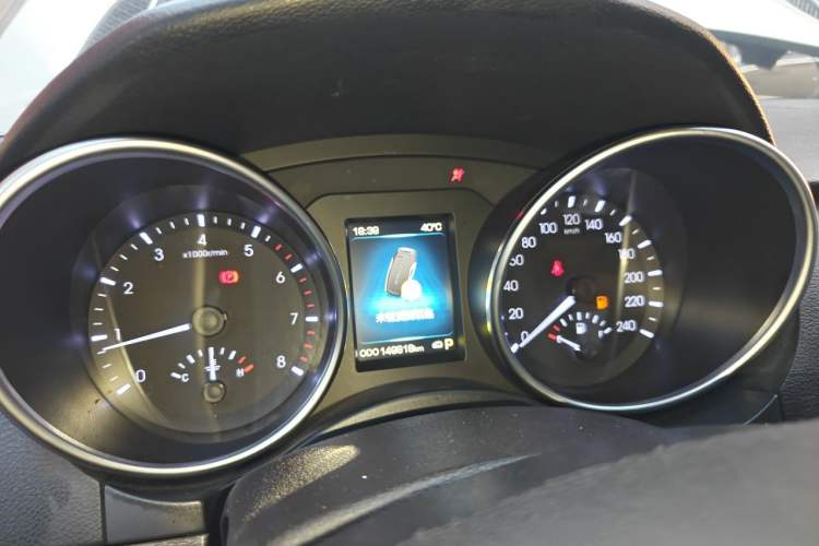 Used Haval H8 2015 2.0T Two-Wheel-Drive Elite Version Instrument Cluster