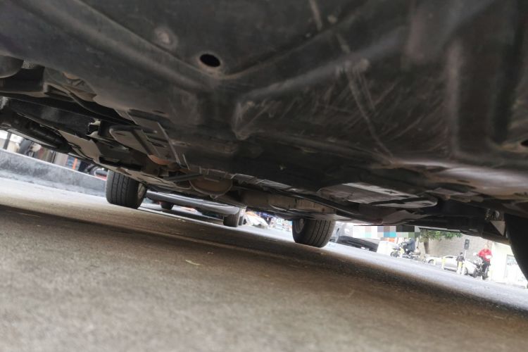 Used Haval H8 2015 2.0T Four-Wheel Drive Comfort Version Chassis Front