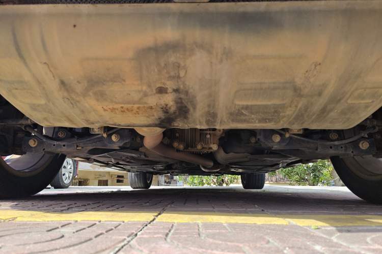 Used Haval H8 2015 2.0T Four-Wheel Drive Comfort Version Chassis Rear