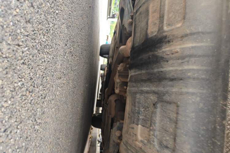 Used Haval H8 2015 2.0T Two-Wheel Drive Comfort Version Chassis Rear