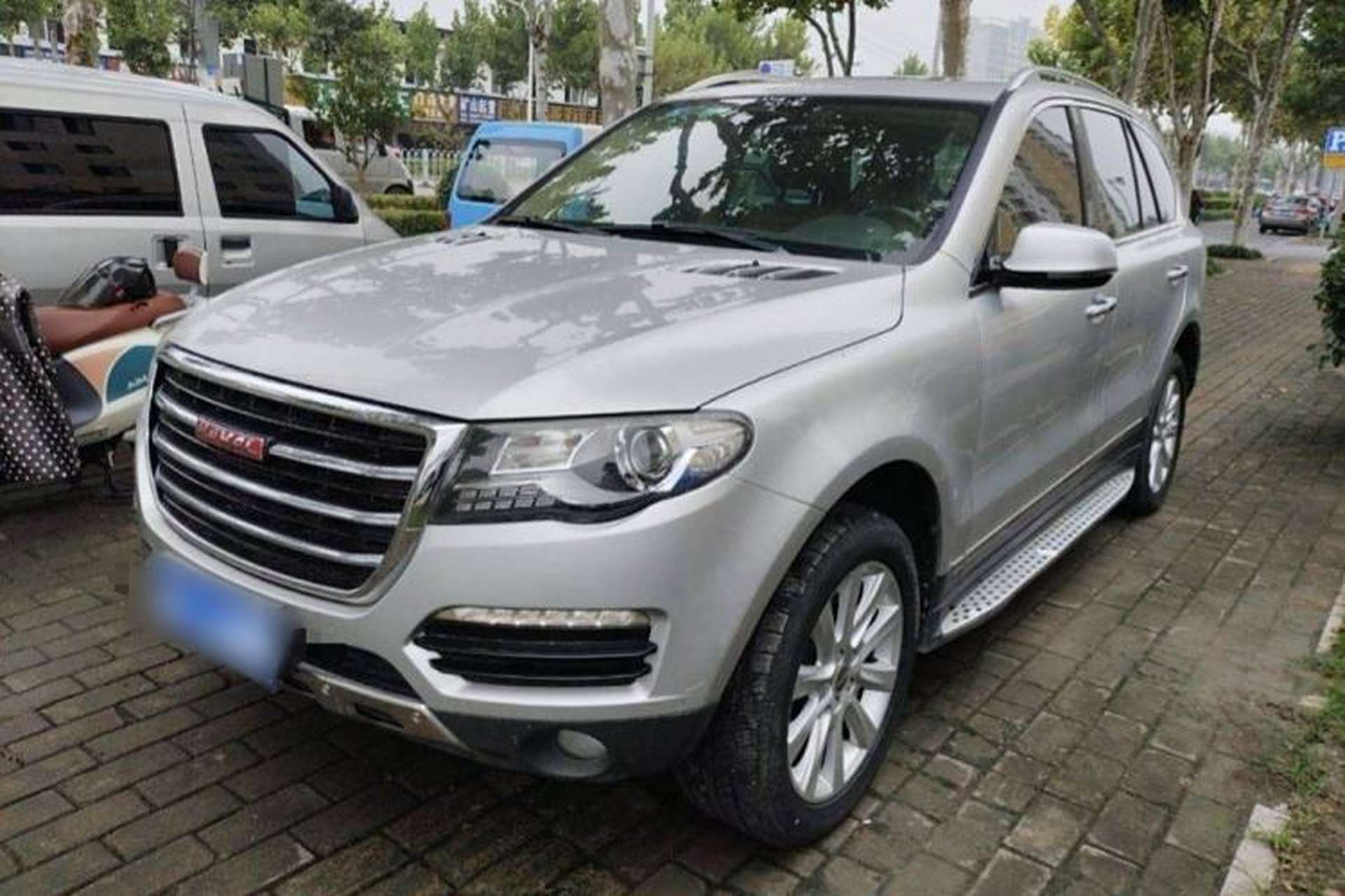 Used Haval H8 2015 2.0T Two-Wheel Drive Comfort Version Front Left 45 Deg