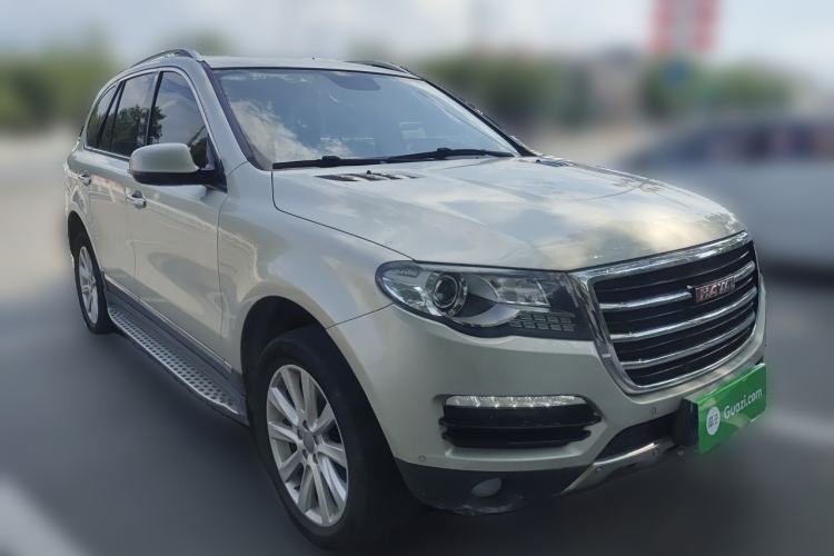 Used Haval H8 2015 2.0T Two-Wheel Drive Comfort Version Front Right 45 Deg