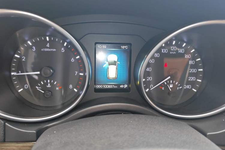 Used Haval H8 2015 2.0T Two-Wheel-Drive Standard Version Instrument Cluster