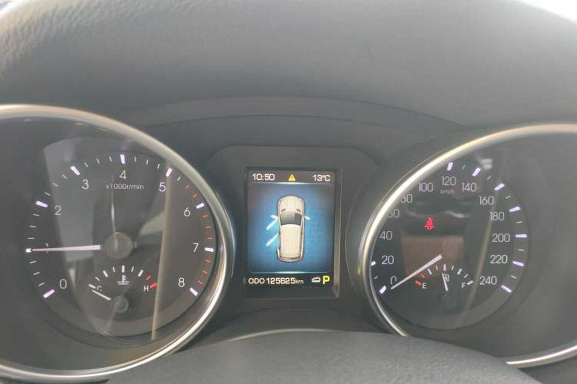 Used Haval H8 2015 2.0T Two-Wheel-Drive Luxury Version Instrument Cluster