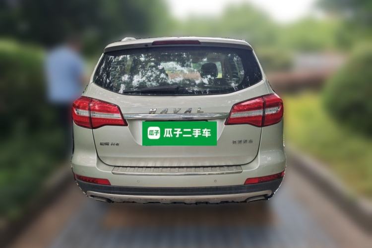 Used Haval H8 2015 2.0T Two-Wheel-Drive Elite Version Rear