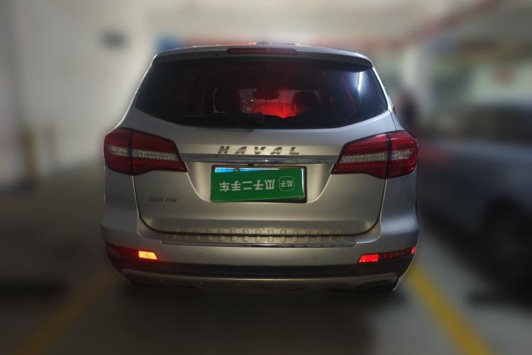 Used Haval H8 2015 2.0T Two-Wheel Drive Comfort Version Rear