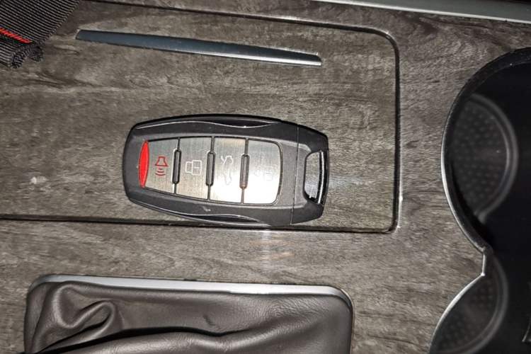 Used Haval H8 2015 2.0T Two-Wheel Drive Comfort Version Vehicle Key