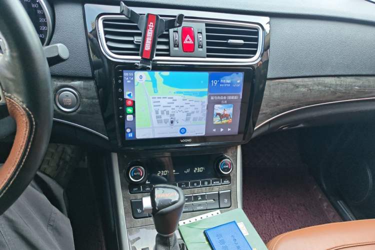 Used Haval H8 2015 2.0T Two-Wheel-Drive Standard Version Audio And AC Panel