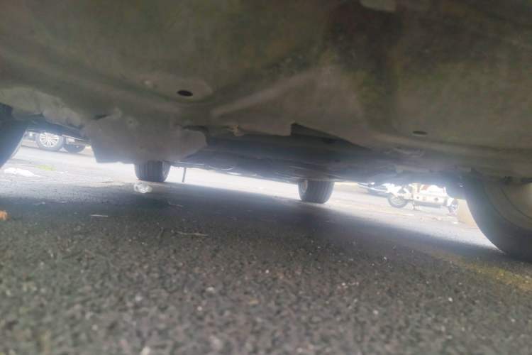 Used Haval H8 2015 2.0T Two-Wheel Drive Comfort Version Chassis Front