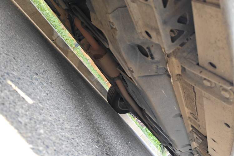 Used Haval H8 2015 2.0T Two-Wheel-Drive Elite Version Chassis Front Left