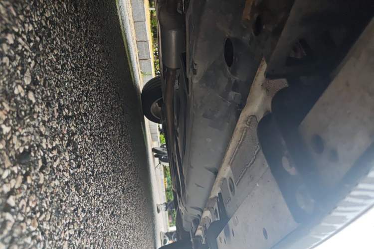 Used Haval H8 2015 2.0T Four-Wheel Drive Comfort Version Chassis Front Left