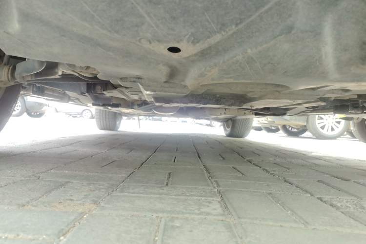 Used Haval H8 2015 2.0T Four-Wheel Drive Comfort Version Chassis Front
