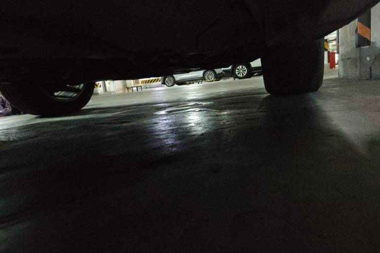 Used Haval H8 2015 2.0T Four-Wheel Drive Elite Model Chassis Front Right
