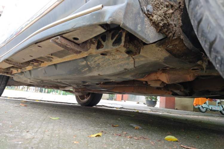 Used Haval H8 2015 2.0T Four-Wheel Drive Luxury Model Chassis Front Right