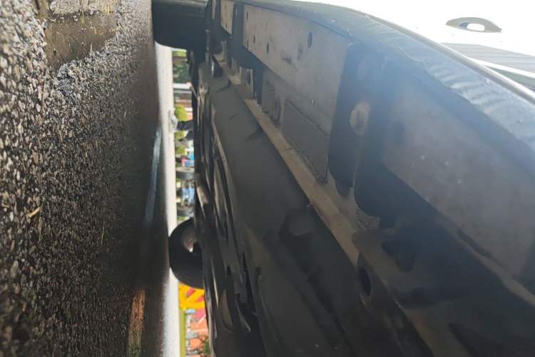 Used Haval H8 2015 2.0T Four-Wheel Drive Comfort Version Chassis Front Right