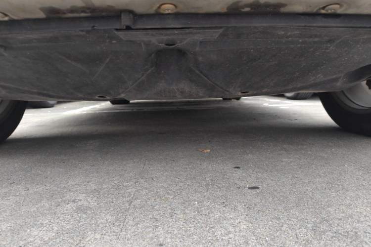Used Haval H8 2015 2.0T Two-Wheel-Drive Luxury Version Chassis Front