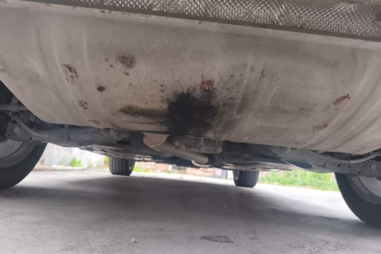 Used Haval H8 2015 2.0T Two-Wheel Drive Comfort Version Chassis Rear