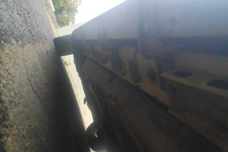 Used Haval H8 2015 2.0T Two-Wheel Drive Comfort Version Chassis Rear Left