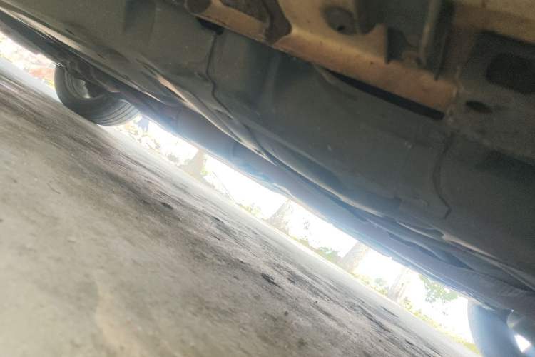 Used Haval H8 2015 2.0T Two-Wheel-Drive Luxury Version Chassis Rear Left