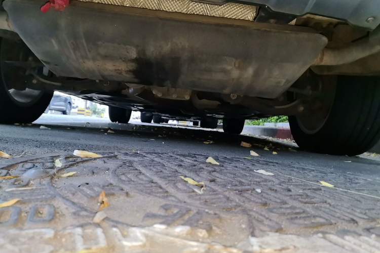 Used Haval H8 2015 2.0T Four-Wheel Drive Standard Version Chassis Rear