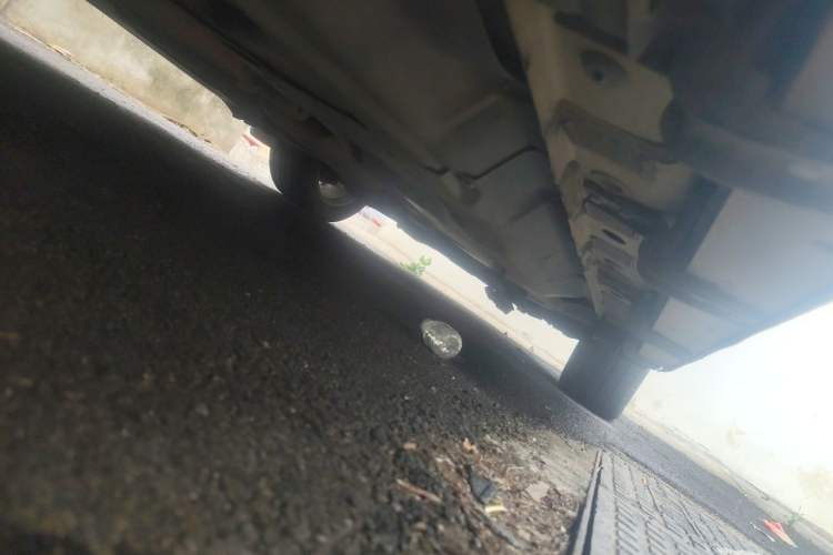 Used Haval H8 2015 2.0T Two-Wheel Drive Comfort Version Chassis Rear Right