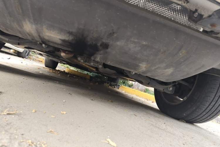 Used Haval H8 2015 2.0T Two-Wheel-Drive Standard Version Chassis Rear