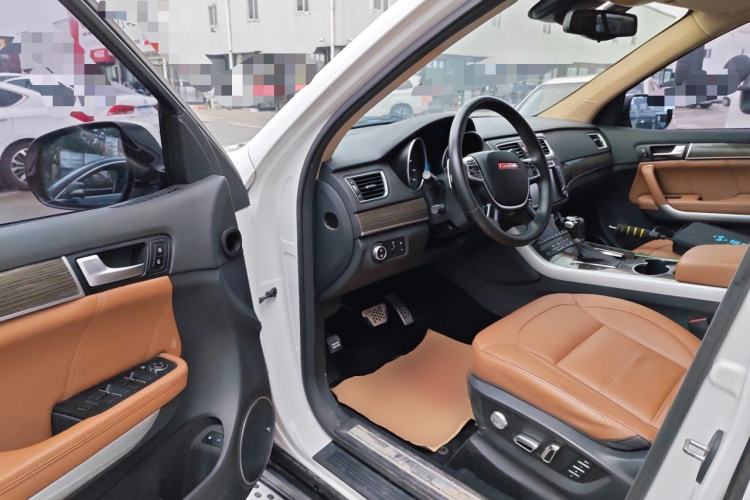 Used Haval H8 2015 2.0T Two-Wheel-Drive Luxury Version Driver Seat