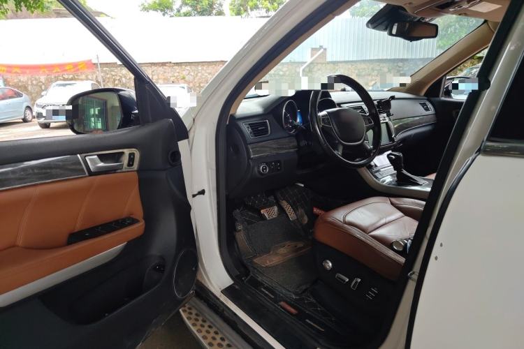Used Haval H8 2015 2.0T Four-Wheel Drive Luxury Model Driver Seat