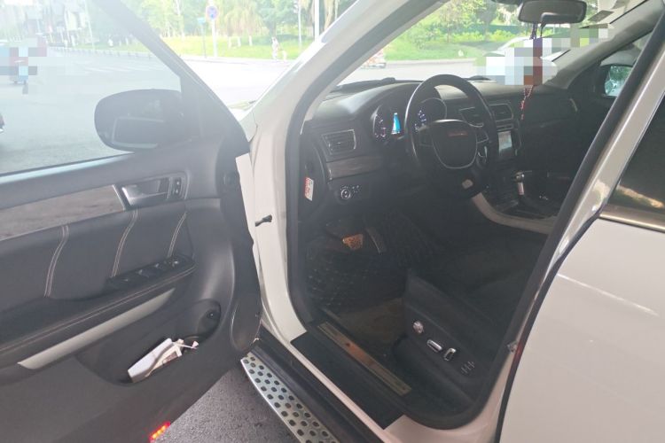 Used Haval H8 2015 2.0T Two-Wheel Drive Comfort Version Driver Seat