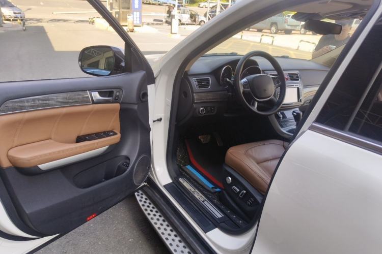Used Haval H8 2015 2.0T Four-Wheel Drive Luxury Model Driver Seat