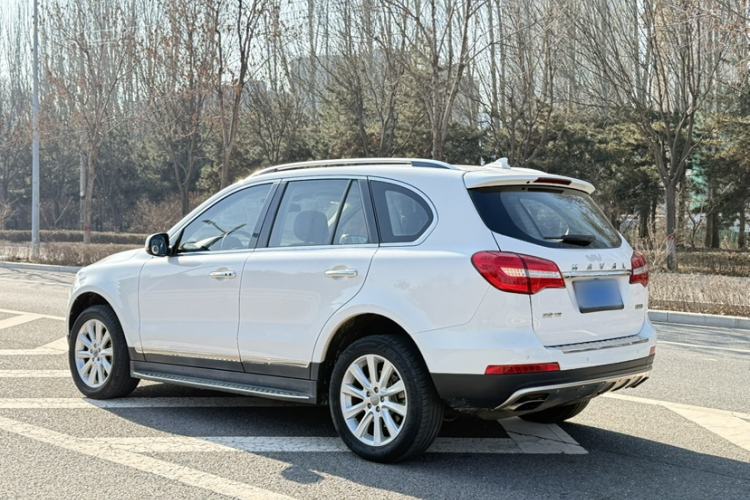 Used Haval H8 2015 2.0T Two-Wheel-Drive Luxury Version Exterior 5