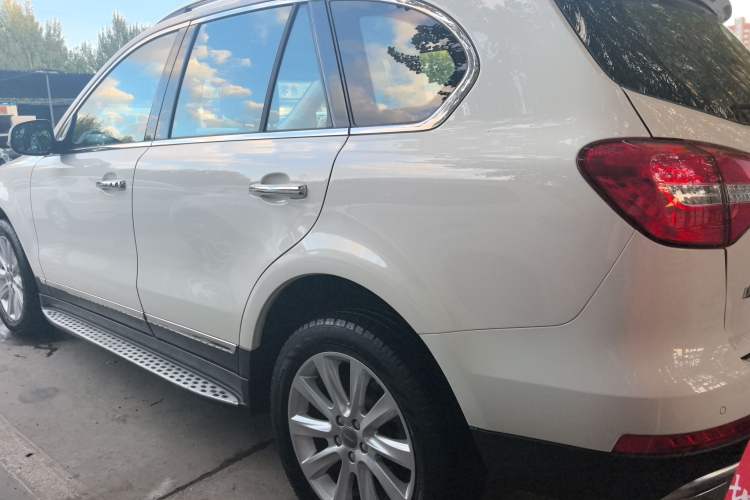Used Haval H8 2015 2.0T Two-Wheel Drive Comfort Version Exterior 6