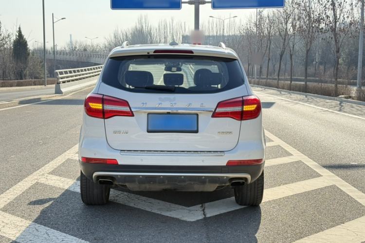 Used Haval H8 2015 2.0T Two-Wheel-Drive Luxury Version Exterior 6