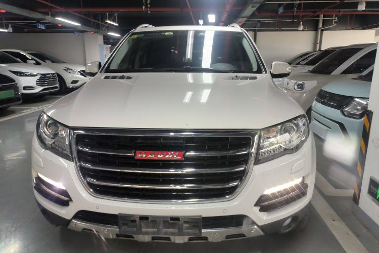Used Haval H8 2015 2.0T Two-Wheel-Drive Luxury Version Front