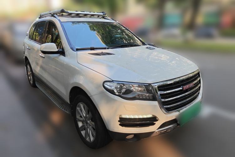 Used Haval H8 2015 2.0T Four-Wheel Drive Elite Model Front Right 45 Deg