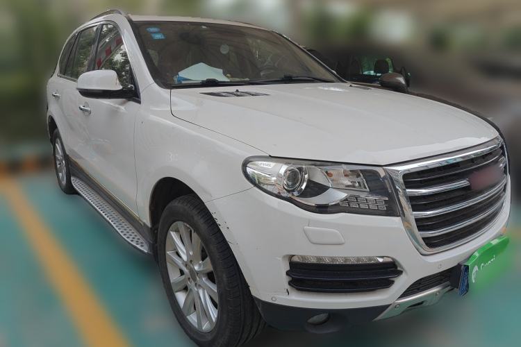 Used Haval H8 2015 2.0T Two-Wheel-Drive Luxury Version Front Right 45 Deg