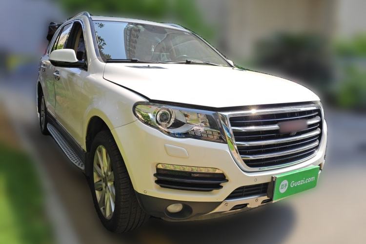 Used Haval H8 2015 2.0T Two-Wheel-Drive Elite Version Front Right 45 Deg