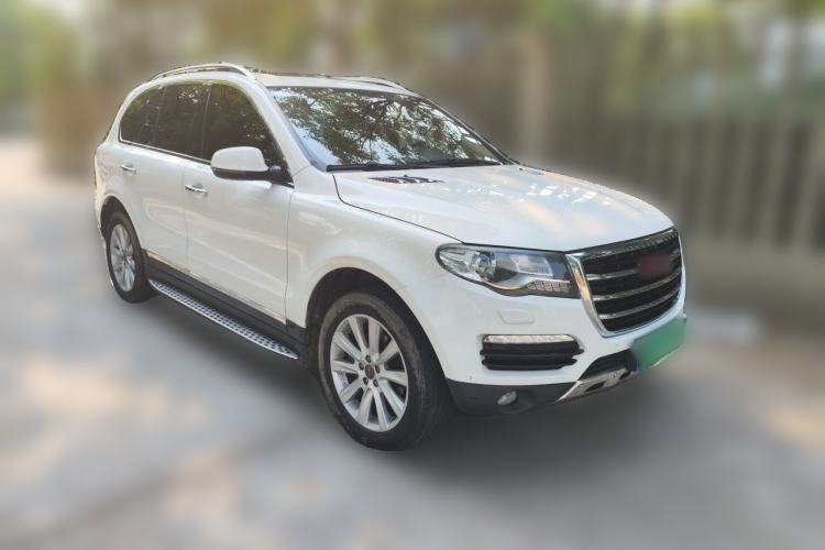 Used Haval H8 2015 2.0T Two-Wheel-Drive Luxury Version Front Right 45 Deg