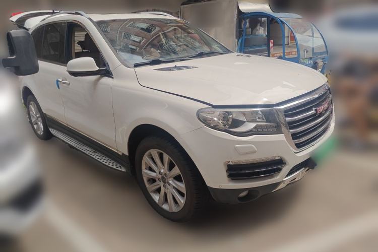 Used Haval H8 2015 2.0T Two-Wheel-Drive Elite Version Front Right 45 Deg